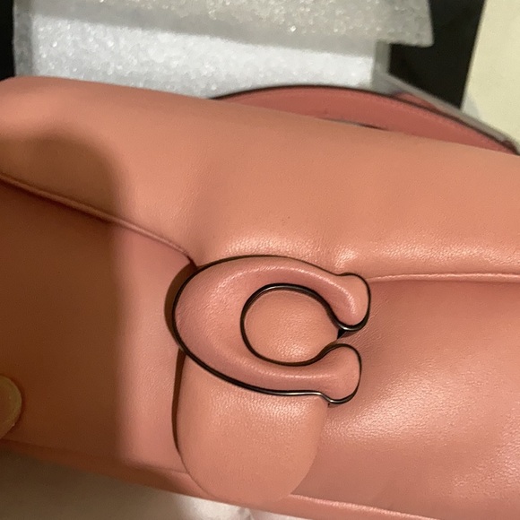 Coach Tabby Shoulder bag 18 in Candy Pink Pillow leather - Picture 7 of 13